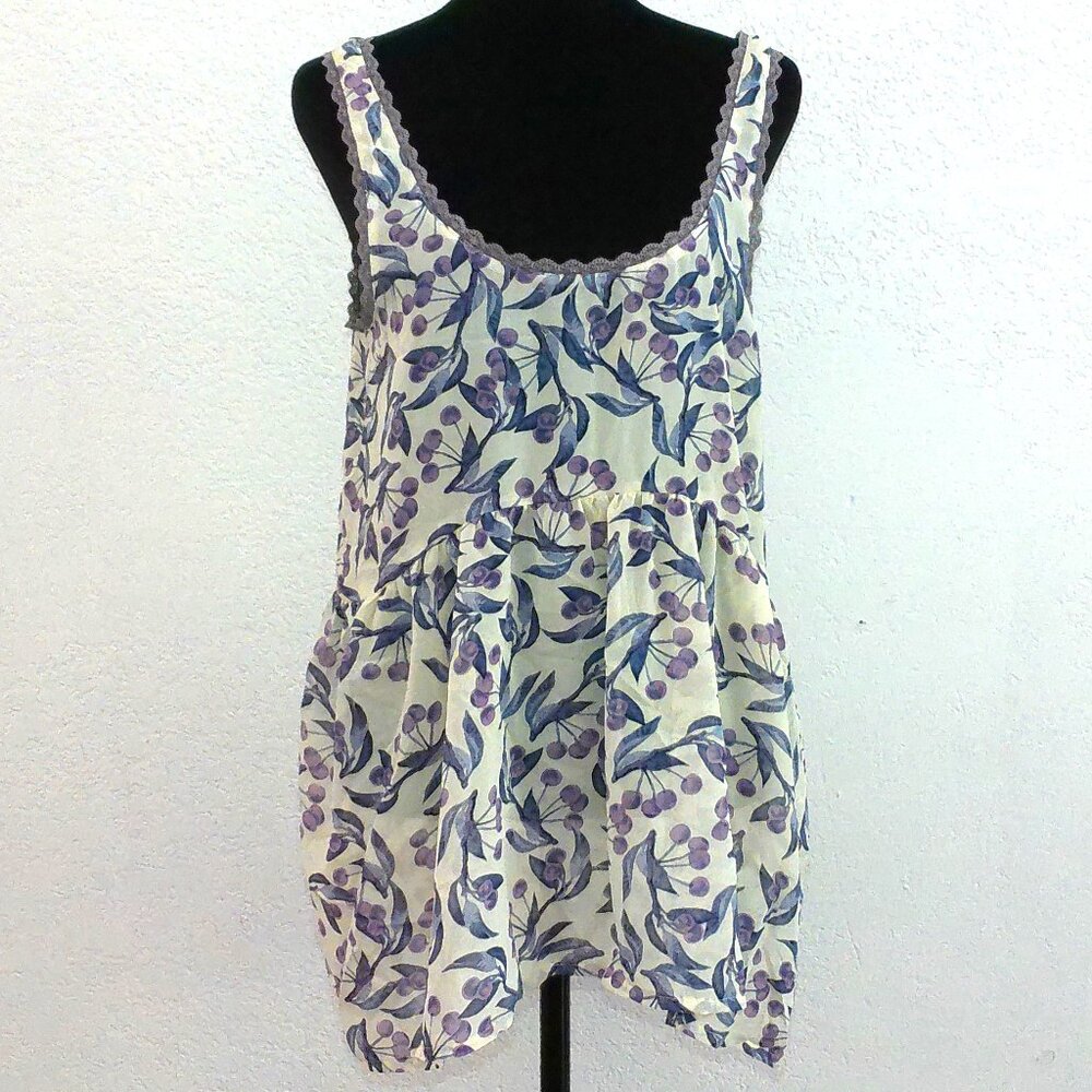 Love squared, Purple/blue/white floral tank top, with lace border